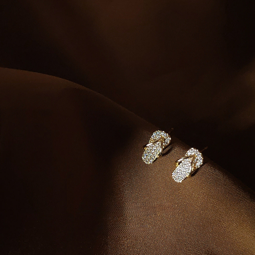 Sparkly Flip-Flop Fun Clip-On (No Piercing Needed!)