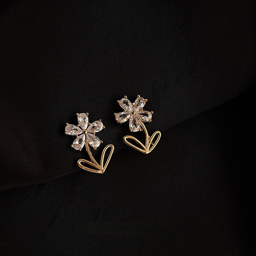 Sparkling Daisy Bloom Clip-Ons (No Piercings Needed!)