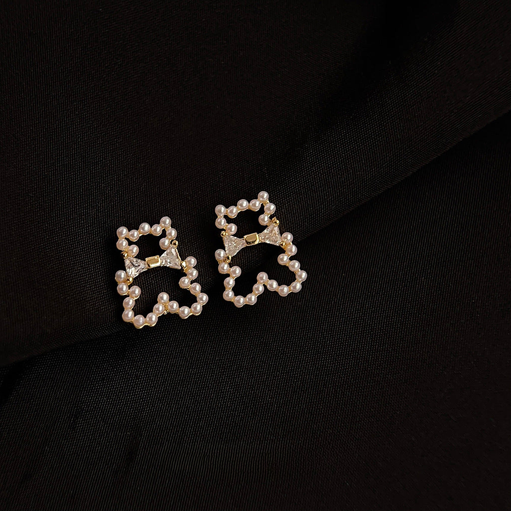 Huggable Pearl Teddy Clip-Ons (No Piercings Needed!)