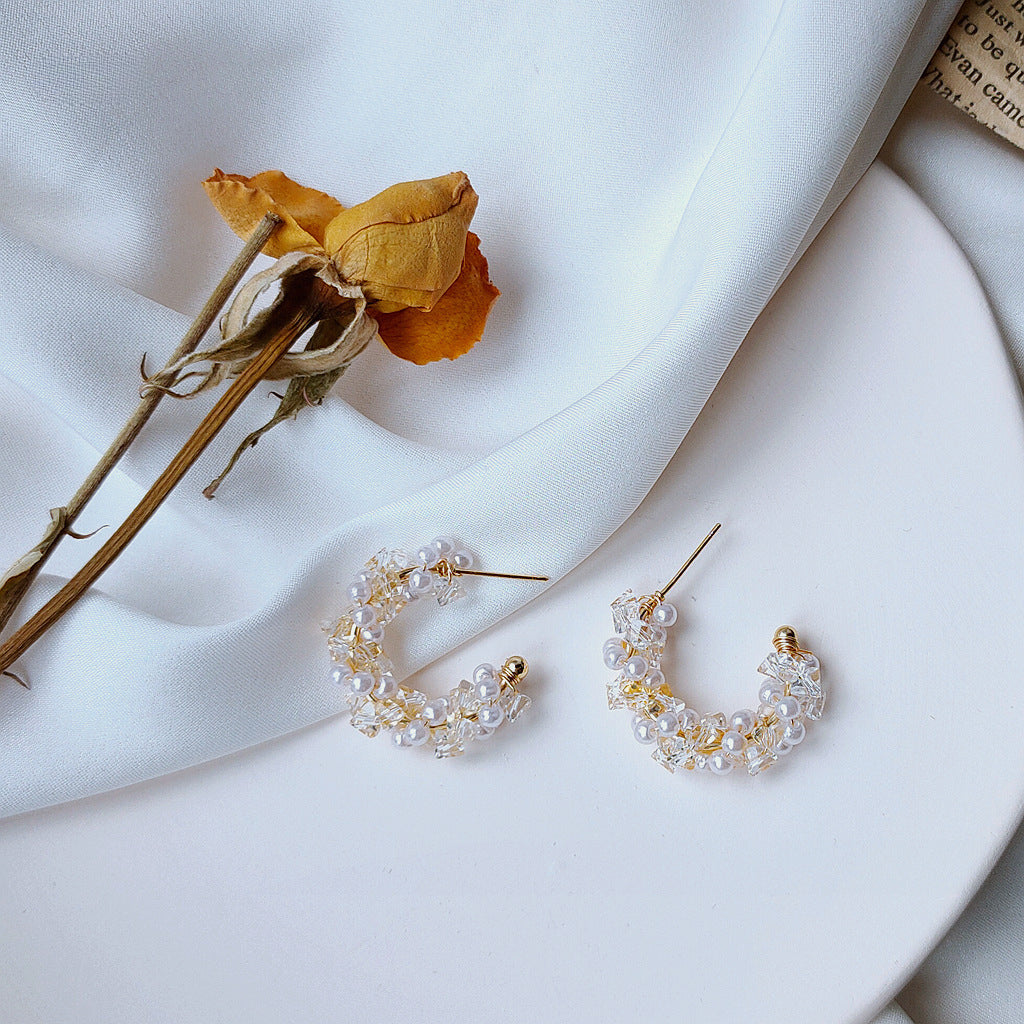 Dewdrop Pearl Crescent Hoops