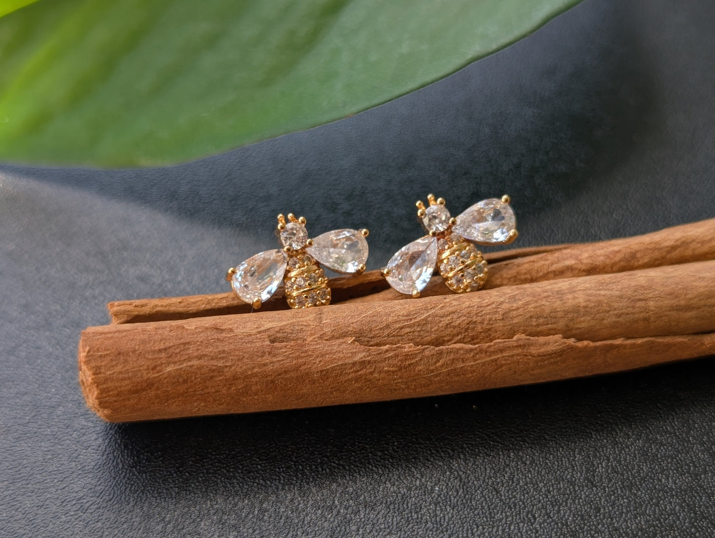 Bee Rhinestones Earrings