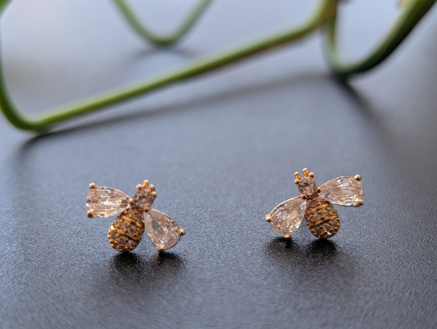 Bee Rhinestones Earrings