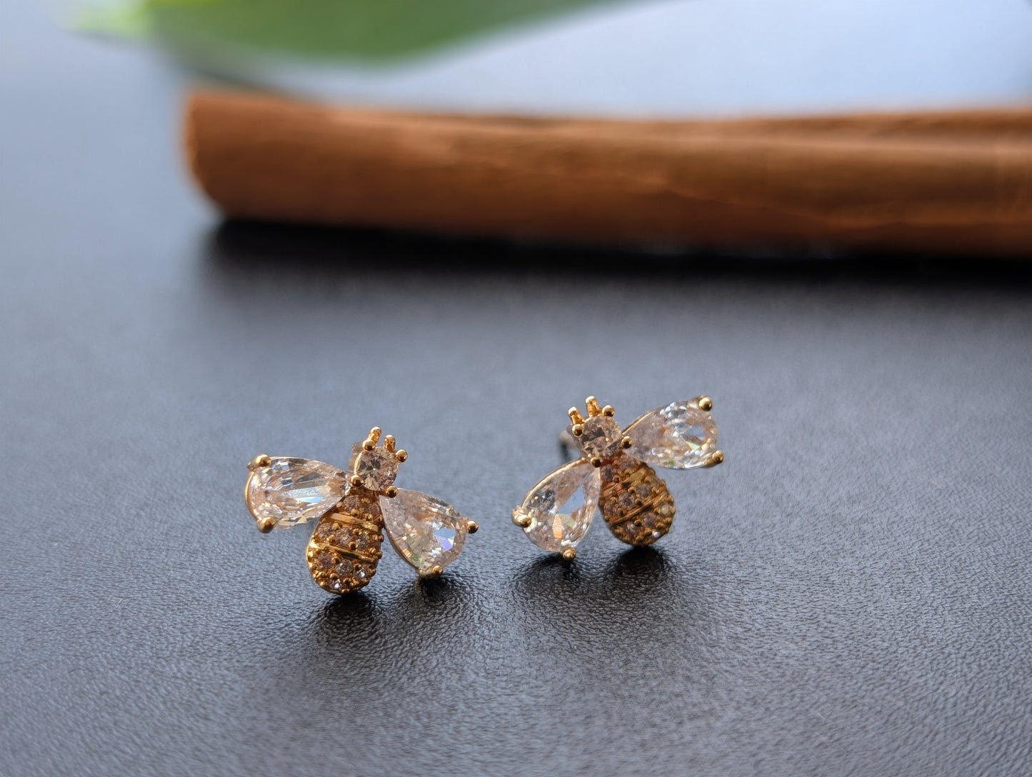Bee Rhinestones Earrings
