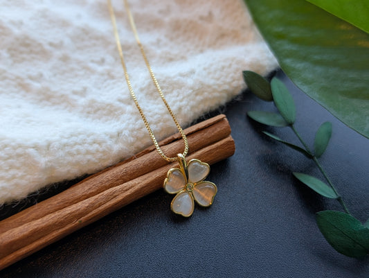 Lucky Clover Sparkle Opal Pendant