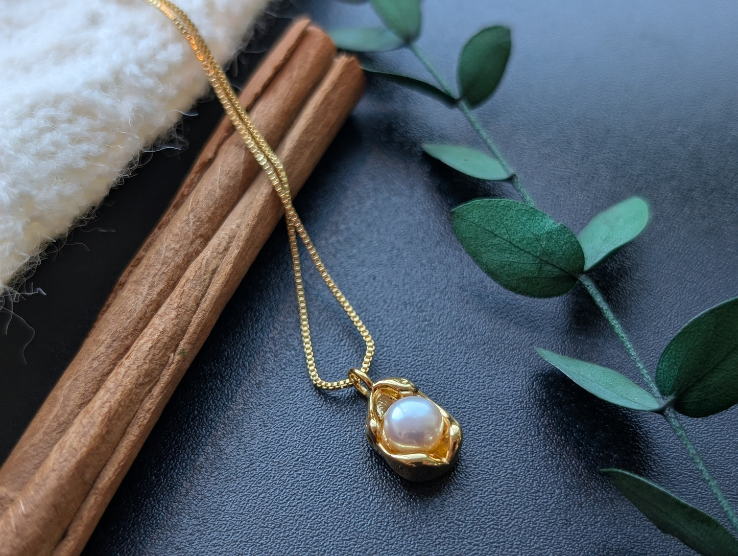 Pearl Treasure Nest Necklace
