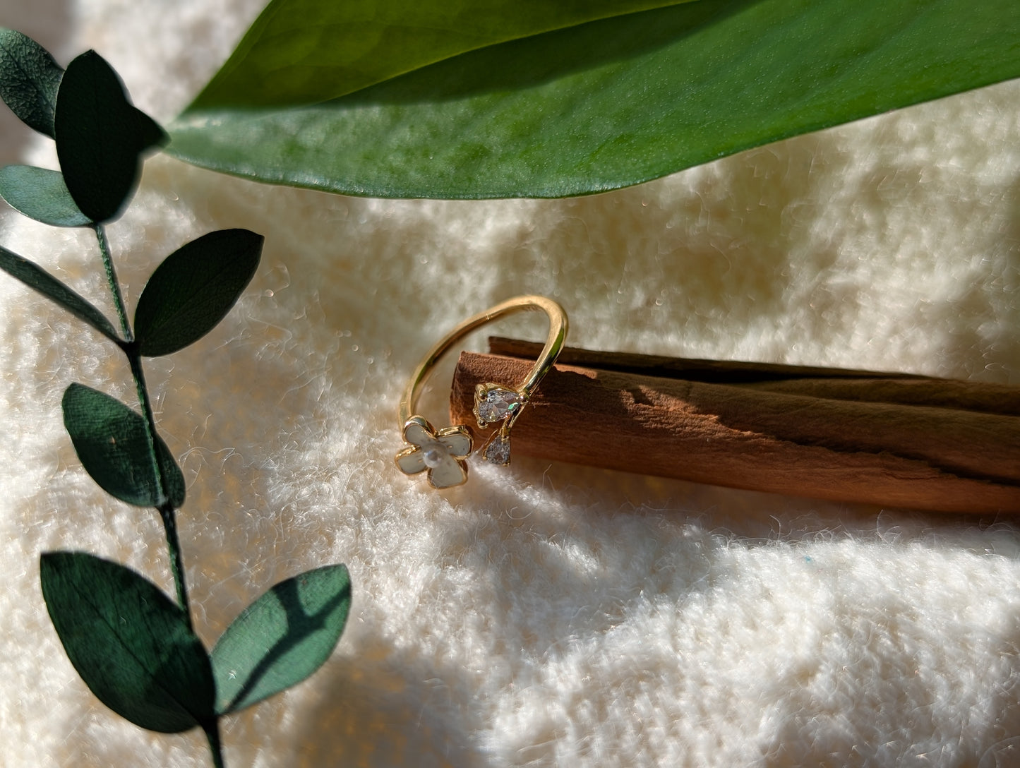 Adjustable Flower Ring