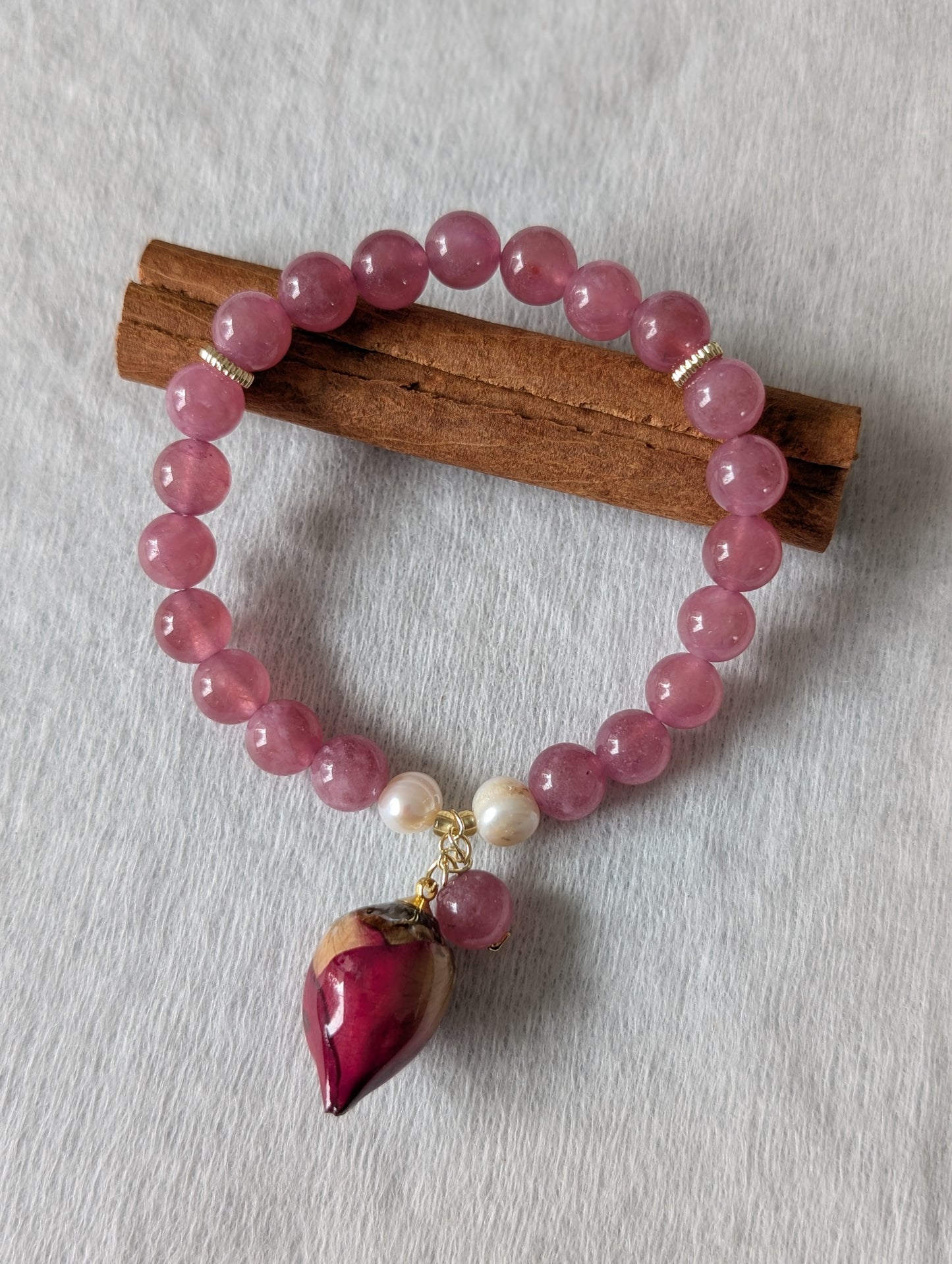 Real Rosebud & Gemstone Bracelet - Sweetheart Bloom