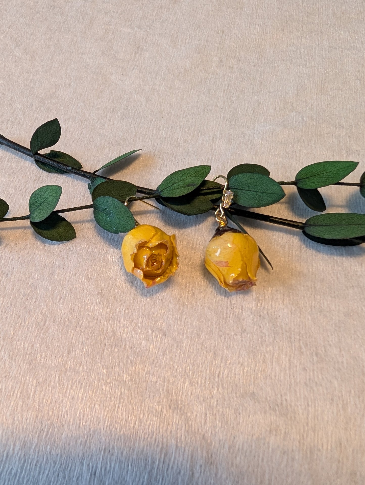 Real Rosebud Earrings & Necklace - Sunshine Yellow Rose