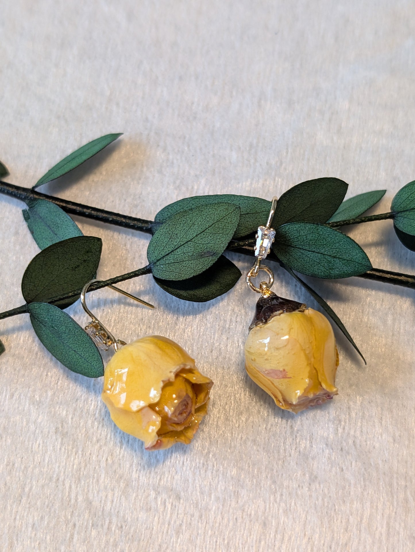 Real Rosebud Earrings & Necklace - Sunshine Yellow Rose