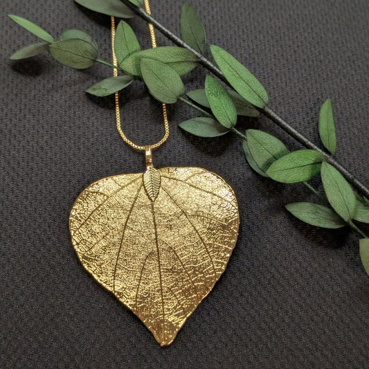 18k Gold Real Ceropegia (String of Hearts) Leaf Necklace