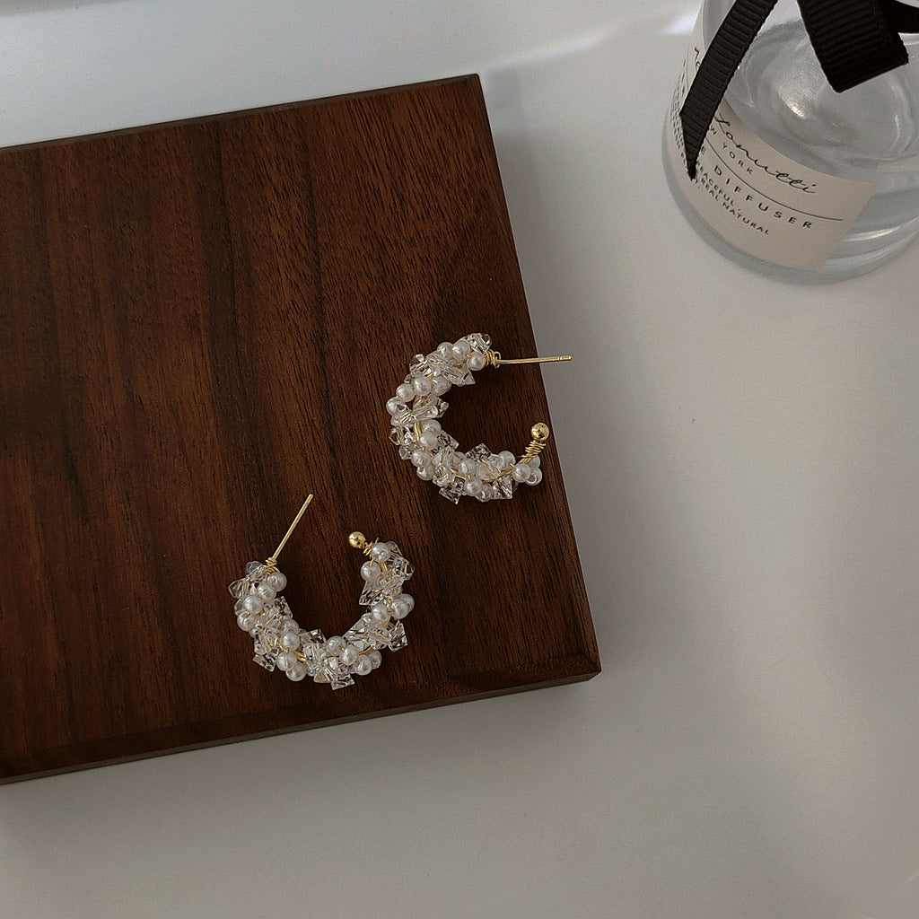 Dewdrop Pearl Crescent Hoops