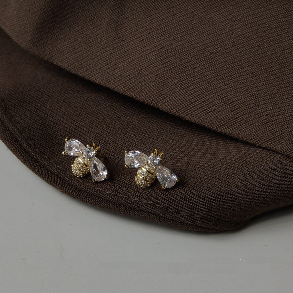 Fashionable Gold-plated C-shaped Earrings Simulated Pearls Rhinestones Ideal For Women Who Love Simple Elegance