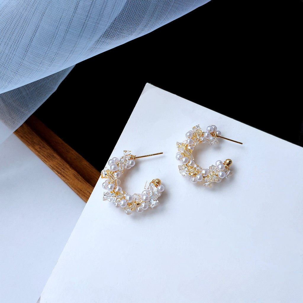 Dewdrop Pearl Crescent Hoops